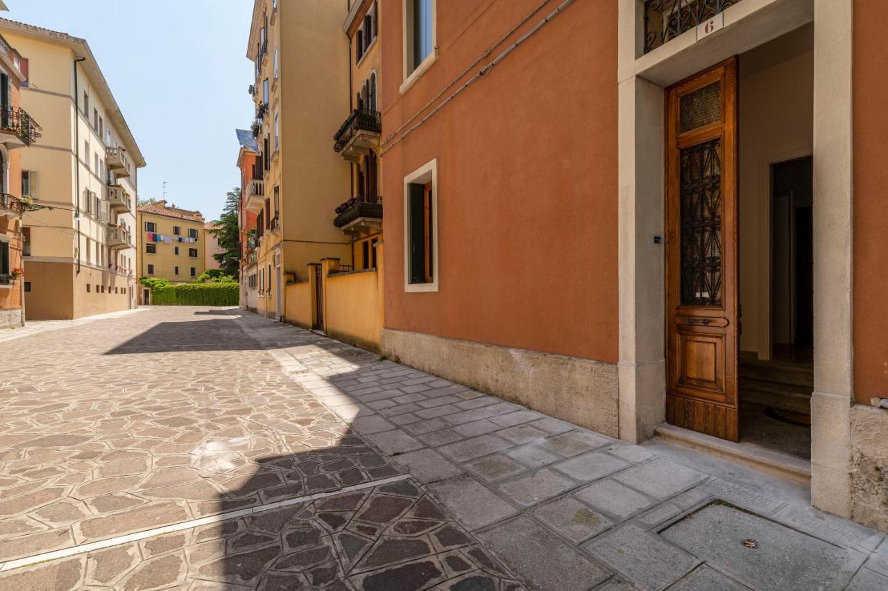 Queen House Venezia Екстериор снимка