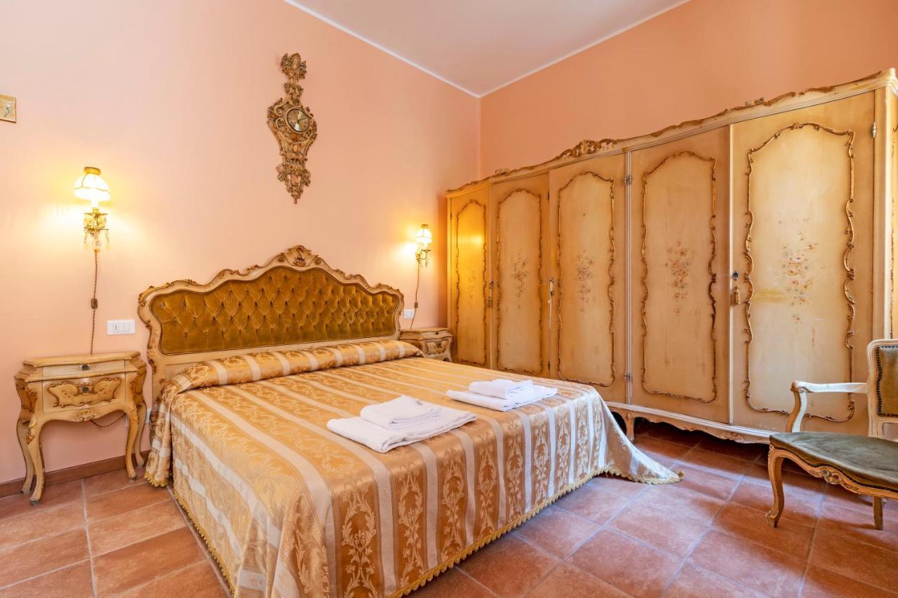 Queen House Venezia Екстериор снимка