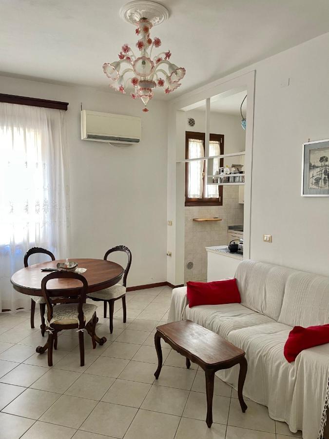Queen House Venezia Екстериор снимка